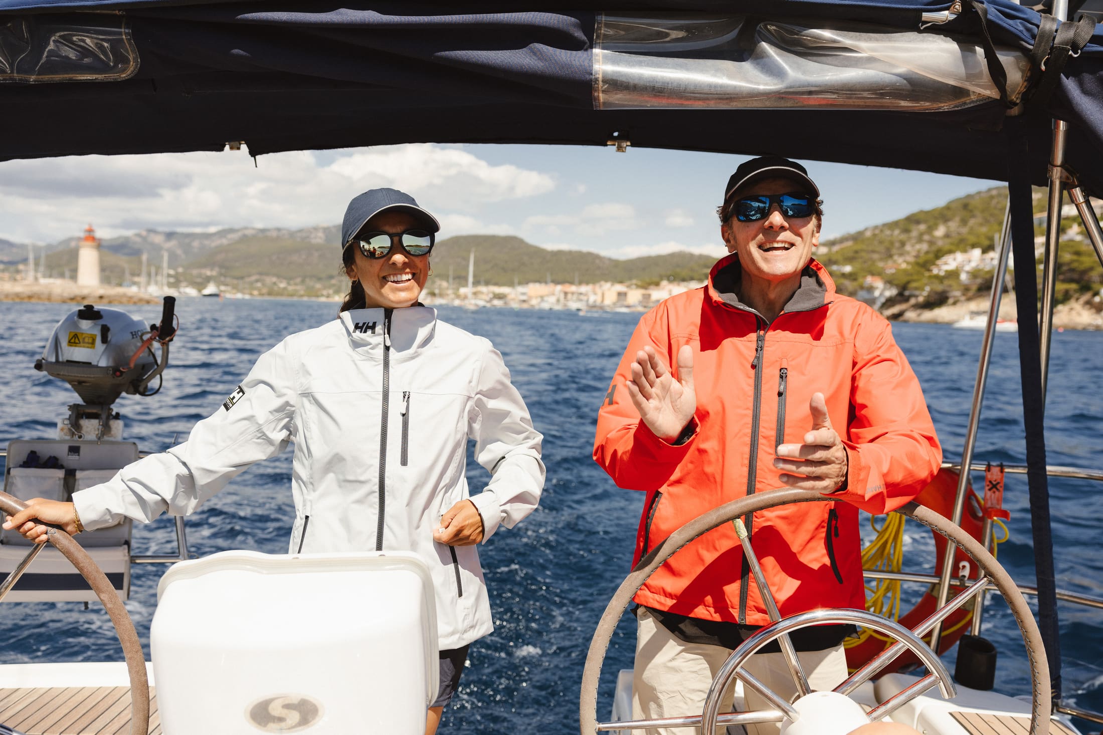 Yatay navegando frente a la costa de Mallorca